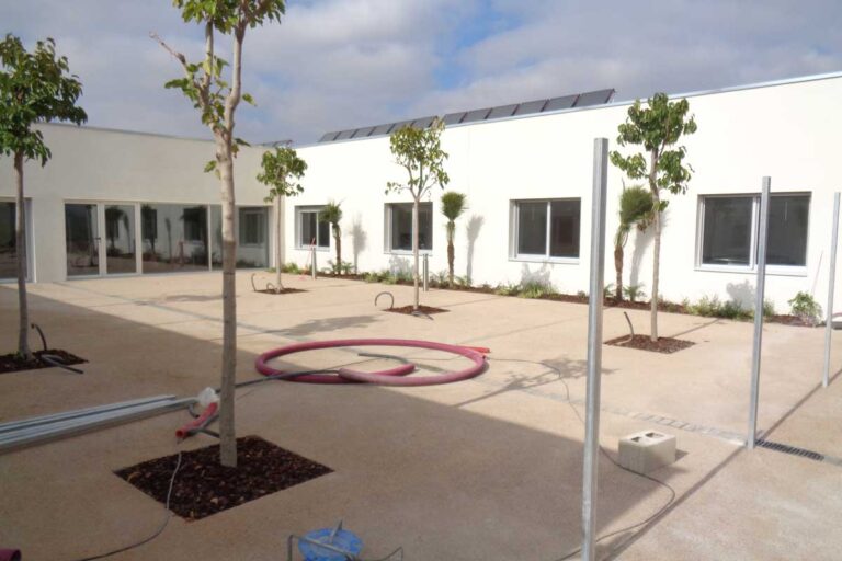 Residencia y centro de día para personas mayores en Las Palas